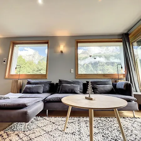 Montblanc Balcony Chamonix