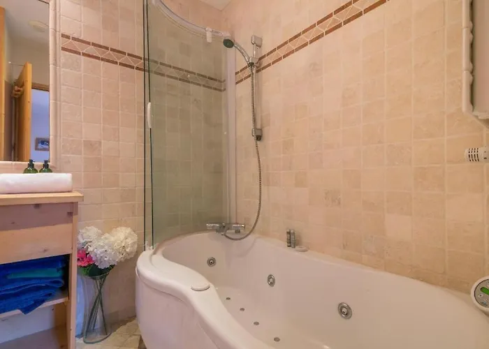 Chalet Montblanc Balcony